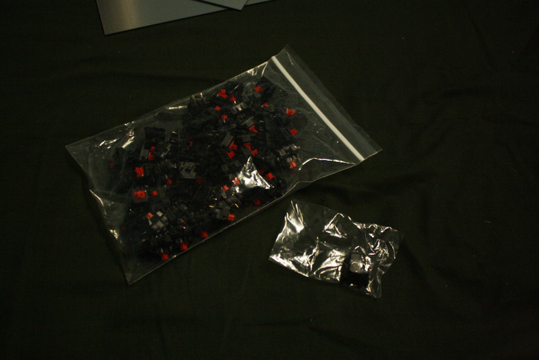 Bag of Cherry MX Red key switches